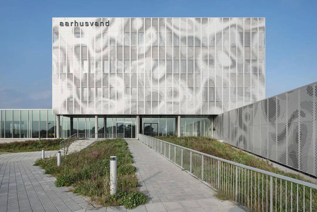 emc易倍：经典鉴赏 总部办公大楼建筑设计佳作(图2)