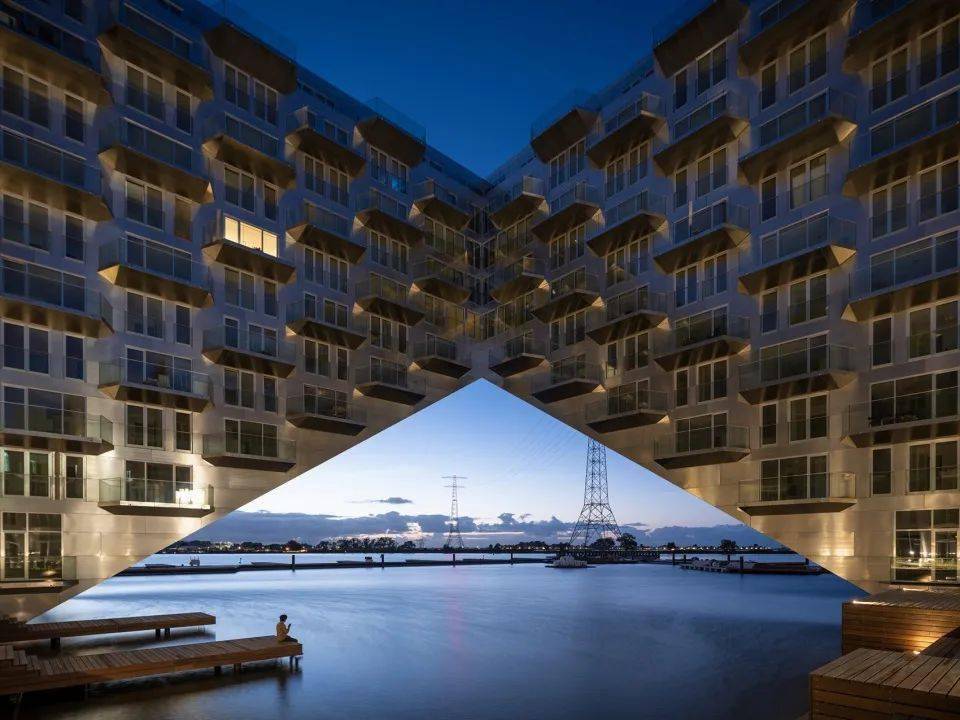 emc易倍：10个最佳住宅设计（2022更新版）(图16)